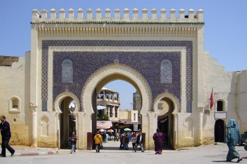 Une entrée de la médina de Fez bab-boujeloud